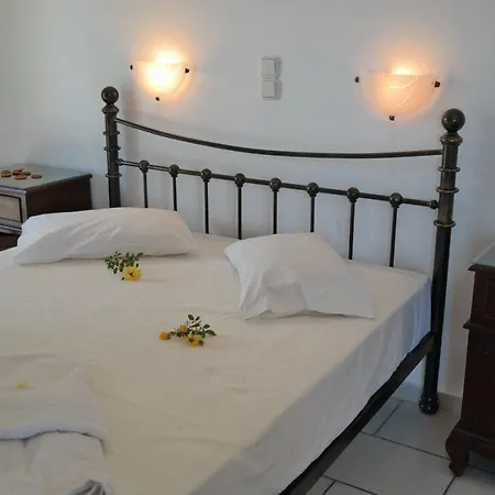 Evdokia * Plaka (Naxos)