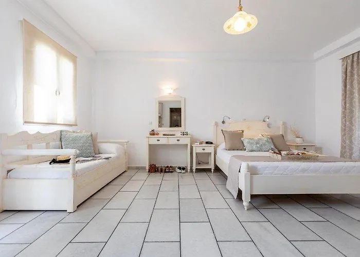 Evdokia * Plaka (Naxos)